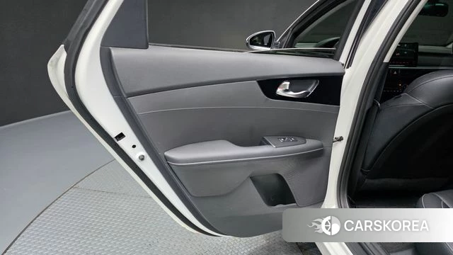 Kia The New K3 2nd generation id 4893998 из Кореи 17