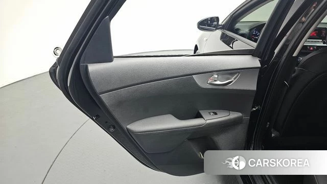 Kia The New K3 2nd generation id 4202527 из Кореи 17