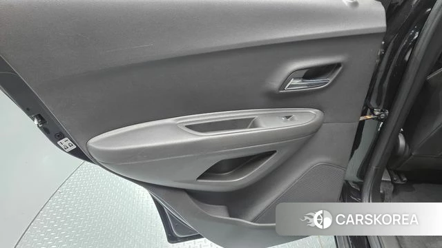 Chevrolet (GM Daewoo) The New Trax id 4502201 из Кореи 17