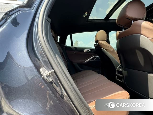 BMW X6 id 4254648 из Китая 17