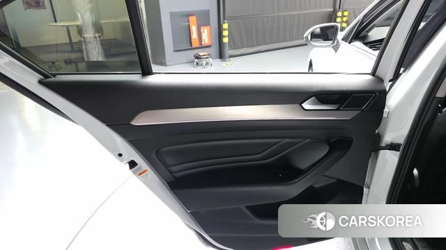 Volkswagen Passat GT (B8) id 4624261 из Кореи 17