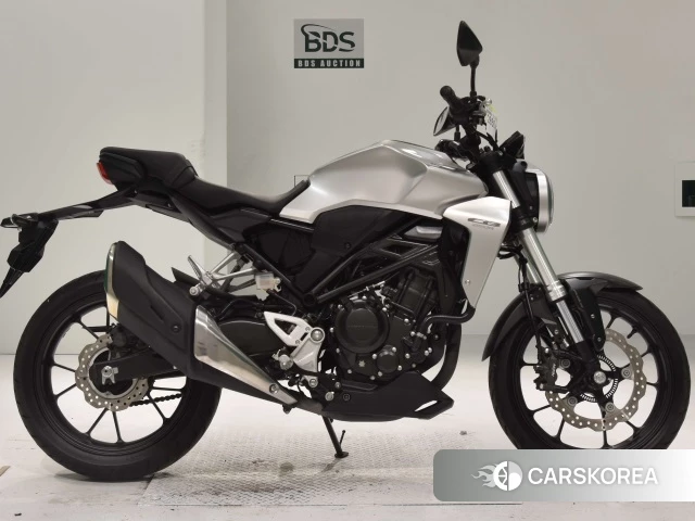 Проданный Honda CB250R 2018 из Японии