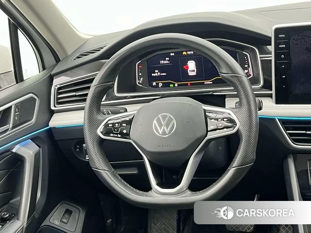 Volkswagen Tiguan L id 4392040 из Китая 17