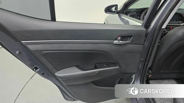Hyundai Avante AD id 4543520 из Кореи 17