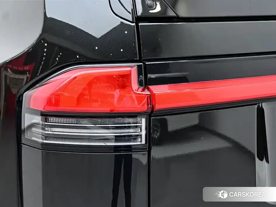 Lexus GX id 4515507 из Китая 17