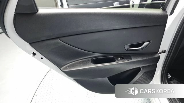 Hyundai Avante Hybrid (CN7) id 4630954 из Кореи 17