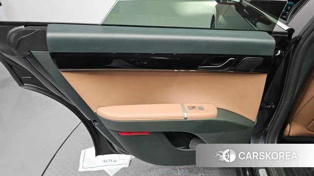 Hyundai Grandeur Hybrid (GN7) id 4539706 из Кореи 17