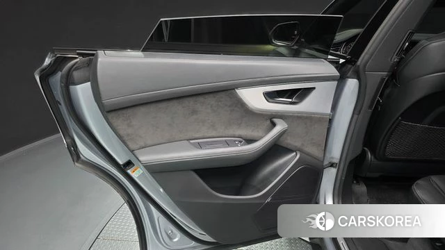 Audi Q8 (4M) id 4641174 из Кореи 17
