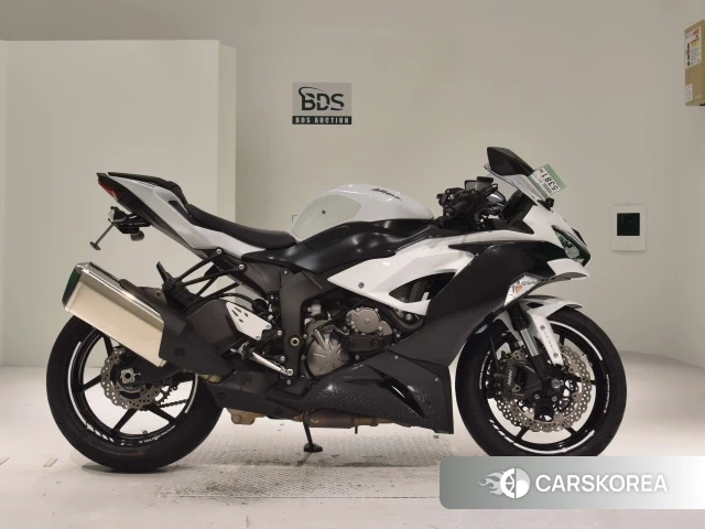 Проданный Kawasaki ZX-6R NINJA ABS 2020 из Японии
