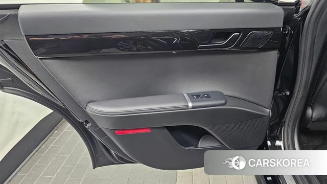 Hyundai Grandeur Hybrid (GN7) id 4618375 из Кореи 17