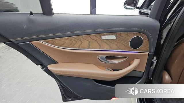 Mercedes-Benz E-Class W213 id 4758717 из Кореи 17