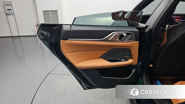 BMW i4 id 4243426 из Кореи 17