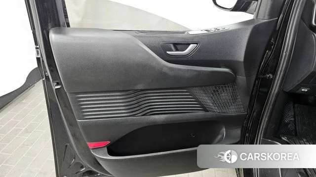 Hyundai Staria id 4266548 из Кореи 17