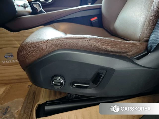 Volvo XC90 id 4238874 из Китая 17
