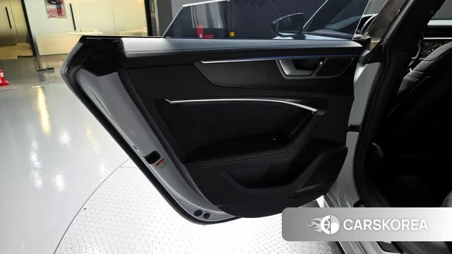 Audi A7 (4K) id 4249367 из Кореи 17