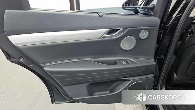 Genesis Electrified G80 (RG3) id 4603094 из Кореи 17