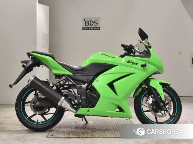 Проданный Kawasaki NINJA 250R id 4165456 из Японии, фото 2