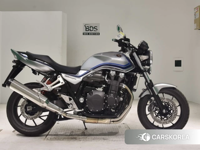 Проданный Honda CB1300SF 2024 из Японии