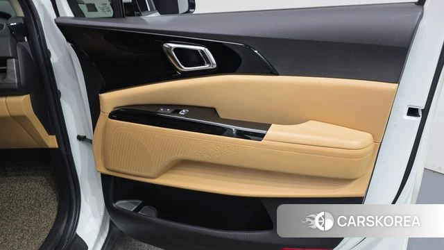 Kia Carnival 4th generation id 4201497 из Кореи 17