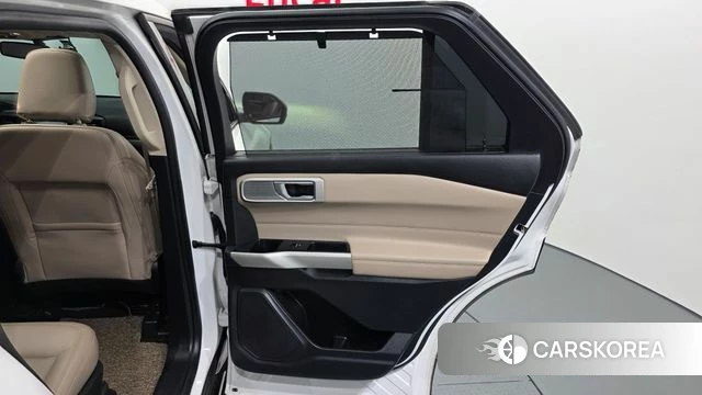 Ford Explorer 6th Generation id 4224766 из Кореи 17