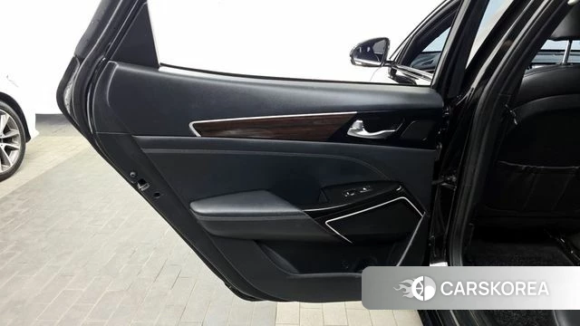 Kia Come New K7 id 4356875 из Кореи 17