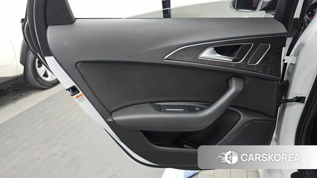 Audi New A6 id 4794956 из Кореи 17