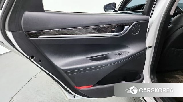Hyundai Grandeur IG id 4225807 из Кореи 17