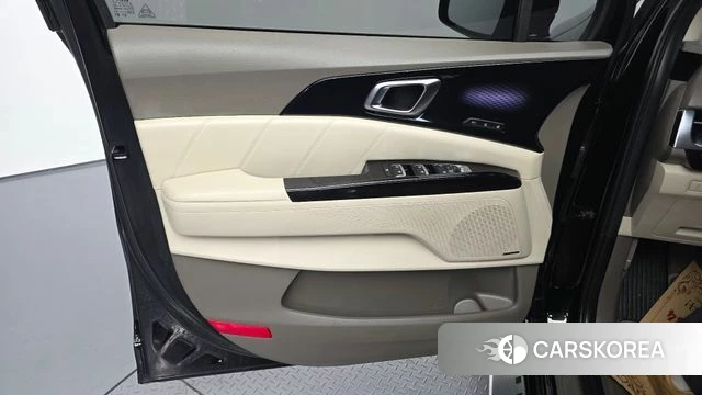 Kia Carnival 4th generation id 4778943 из Кореи 17