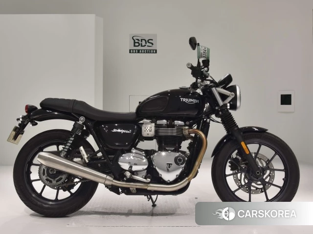 Проданный Triumph STREET TWIN 2017 из Японии