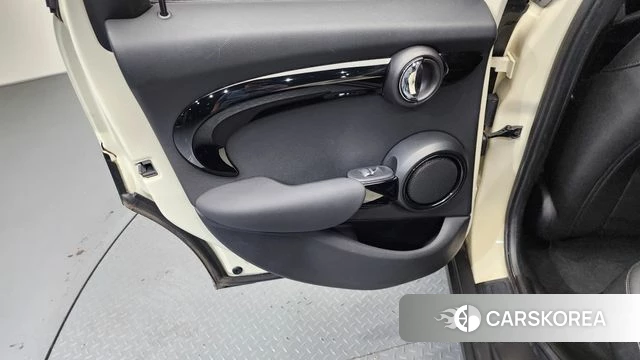 Mini Cooper id 4750291 из Кореи 17