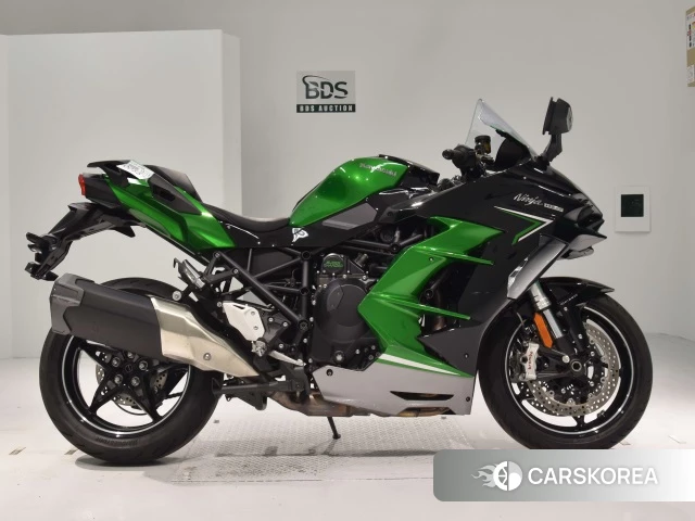 Проданный Kawasaki NINJA H2 SX SE 2023 из Японии