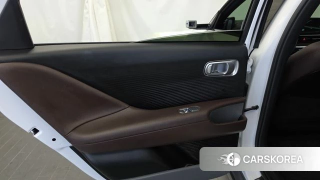 Hyundai Ionic 6 id 4854616 из Кореи 17