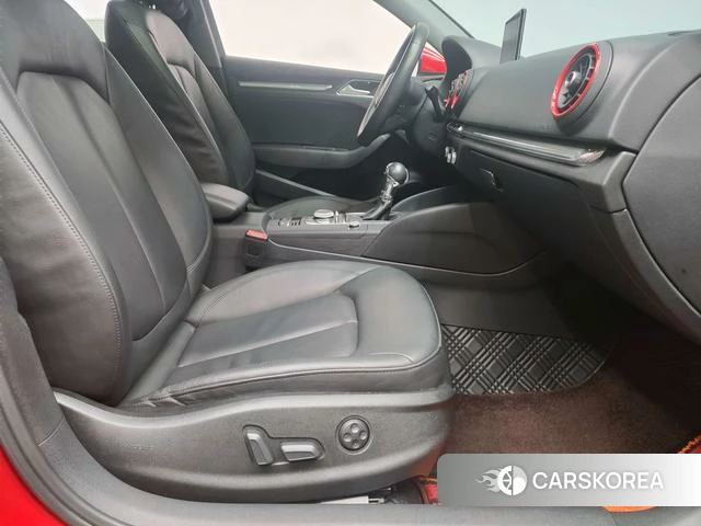 Audi A3 id 4216196 из Китая 17