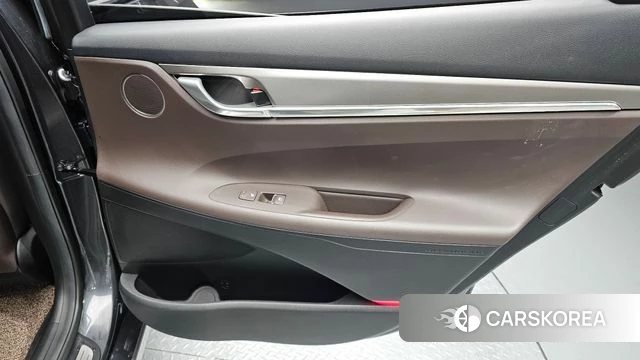 Hyundai The New Grandeur IG id 4528885 из Кореи 17