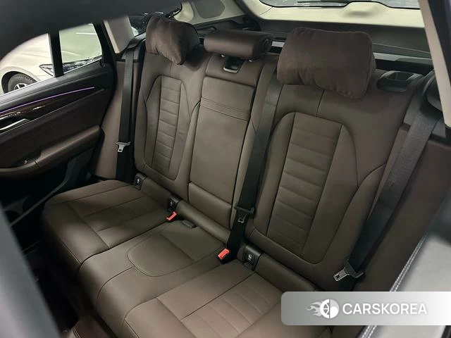 BMW X3 id 4209169 из Китая 17