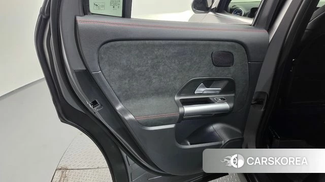 Mercedes-Benz GLA - Class H247 id 4834455 из Кореи 17