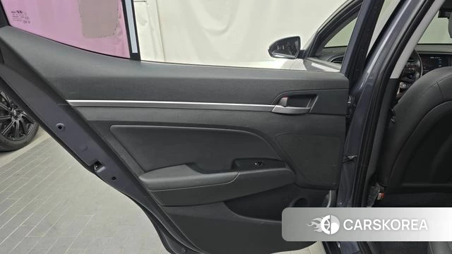 Hyundai The New Avante AD id 4447623 из Кореи 17