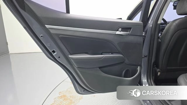 Hyundai The New Avante AD id 4708754 из Кореи 17