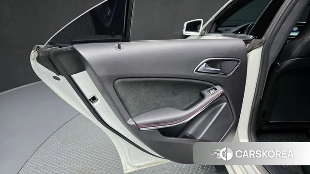 Mercedes-Benz CLA-Class C117 id 4269360 из Кореи 17