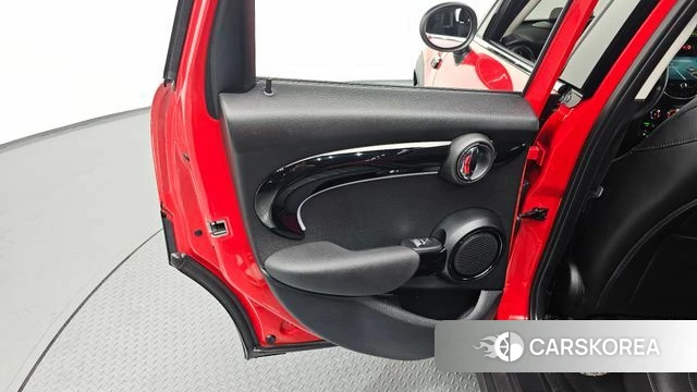 Mini Cooper S id 4409653 из Кореи 17