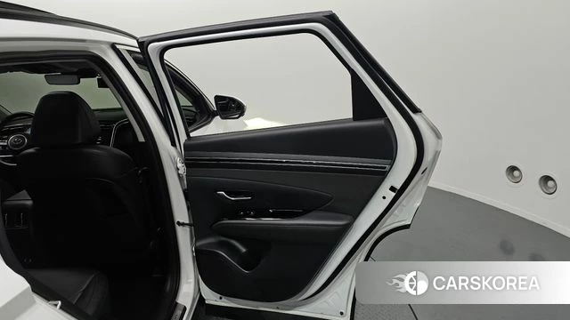 Hyundai Tucson (NX4) id 4355196 из Кореи 17