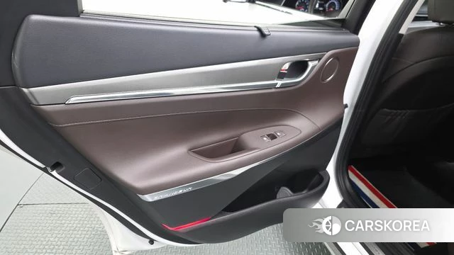 Hyundai The New Grandeur IG id 4409762 из Кореи 17