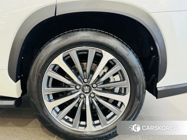 Toyota Crown Lufang id 4328799 из Китая 17