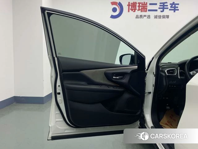 Nissan Loulan id 4258907 из Китая 17