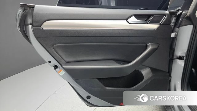 Volkswagen Arteon id 4873110 из Кореи 17