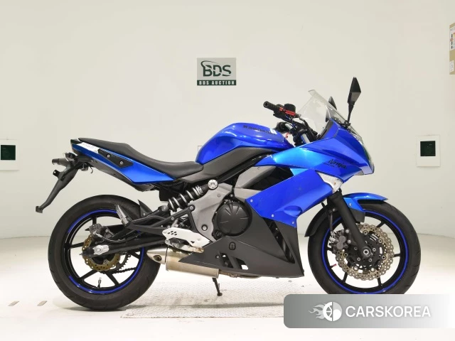 Проданный Kawasaki NINJA 400R 2013 из Японии
