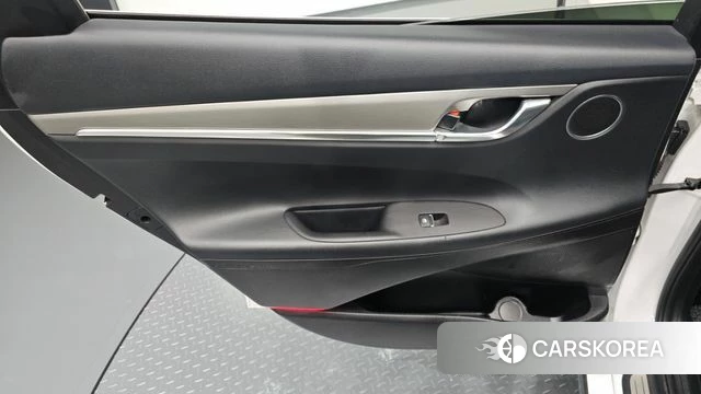 Hyundai The New Grandeur IG id 4423601 из Кореи 17