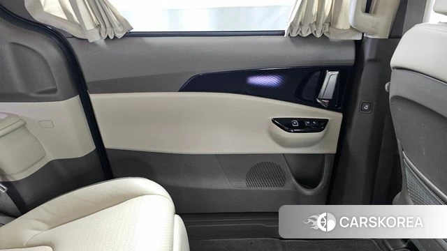Kia Carnival 4th generation id 4666811 из Кореи 16