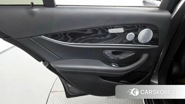 Mercedes-Benz E-Class W213 id 4384498 из Кореи 17
