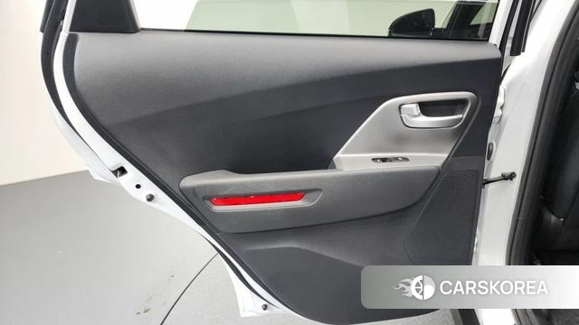 Kia Niro Plus id 4603087 из Кореи 17
